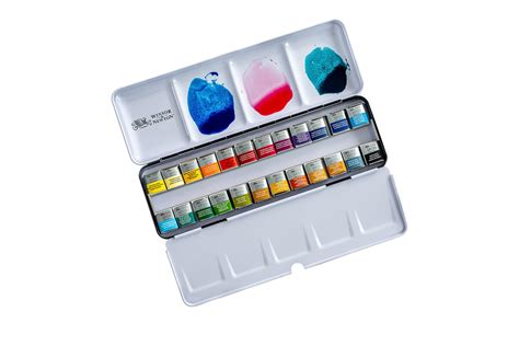 winsor & newton professional watercolour lightweight metal sketchers box set|windsor tourist information.